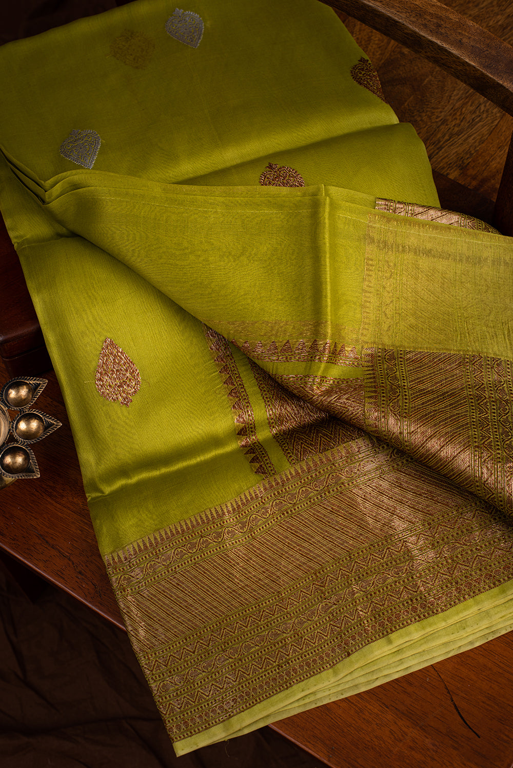 Leaf Green Organza Benarasi