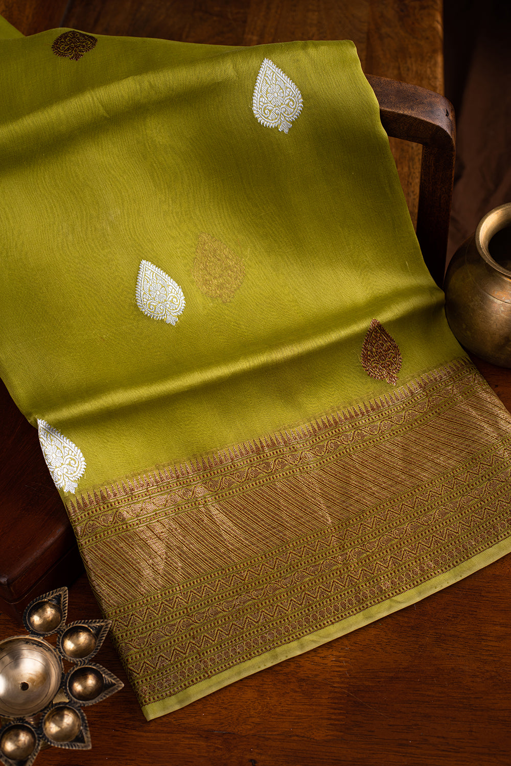 Leaf Green Organza Benarasi