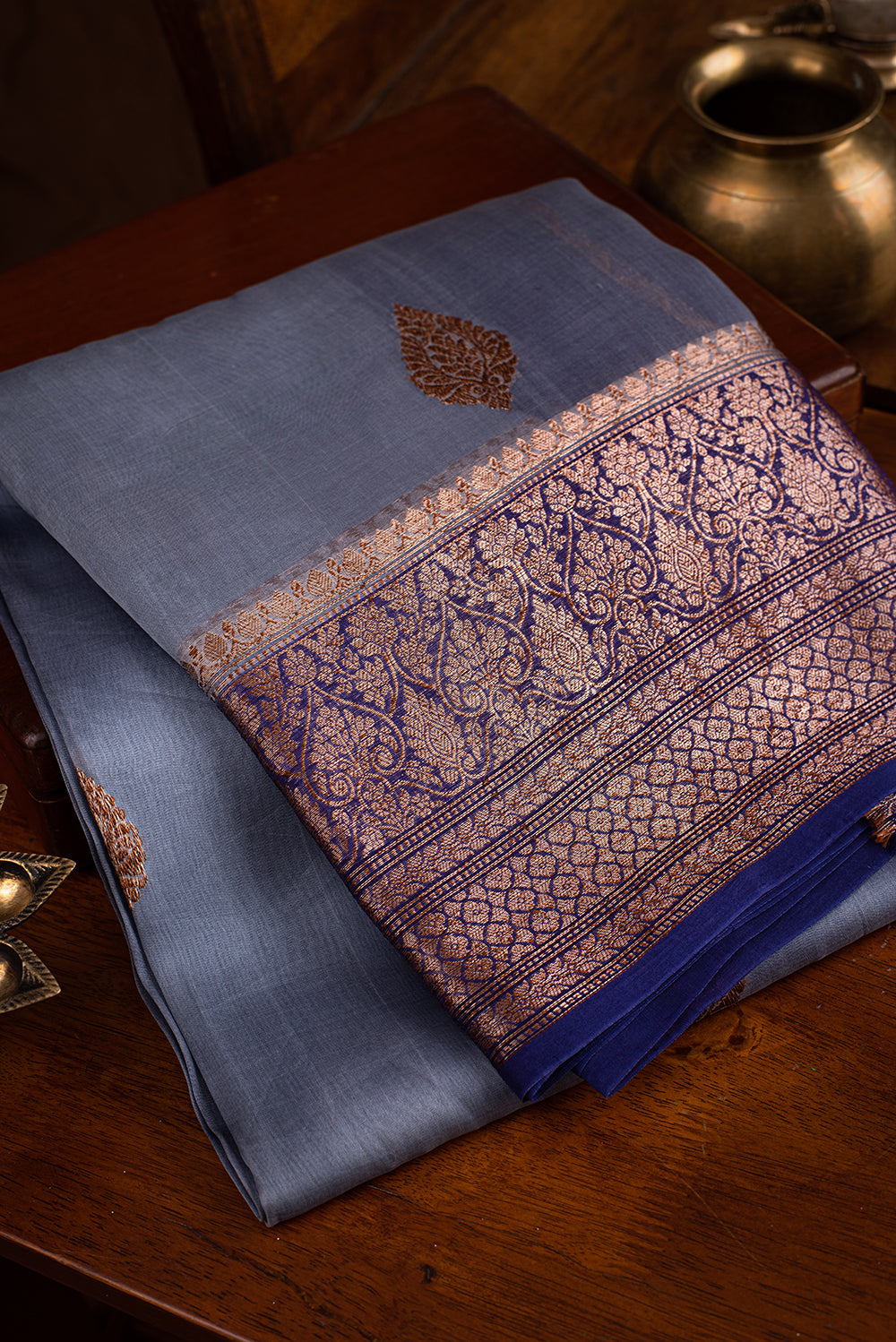 Grey Organza Benarasi